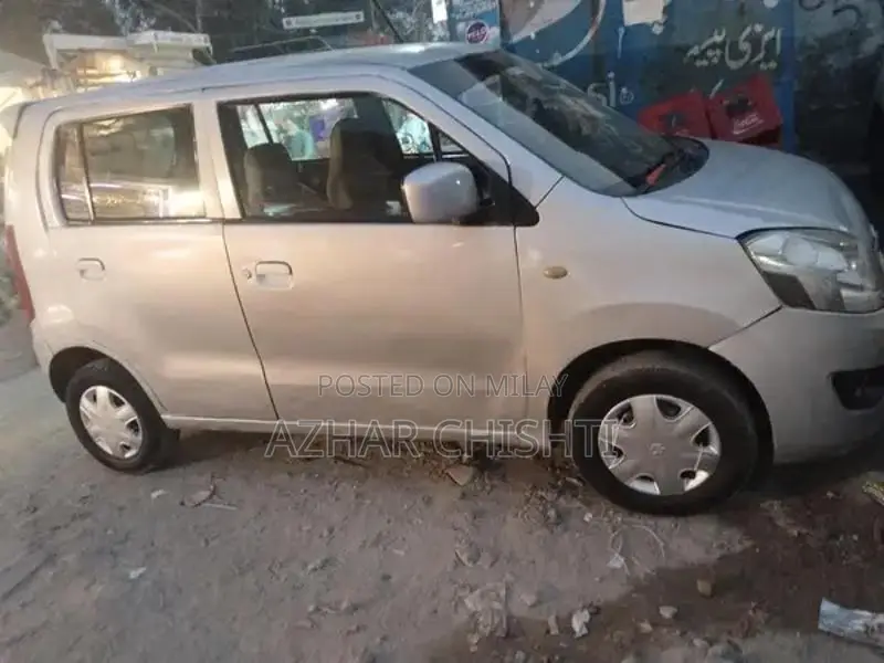 Suzuki WagonR Compact Car with Biometric Access