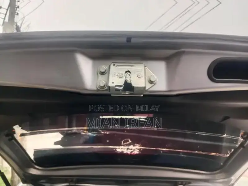 FAW V2 Sedan - Well-Maintained Second Owner Vehicle