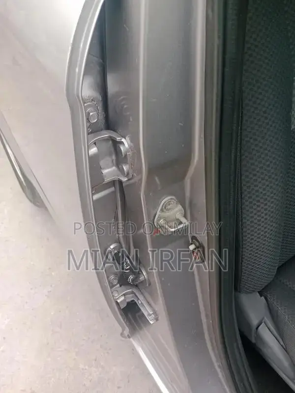 FAW V2 Sedan - Well-Maintained Second Owner Vehicle