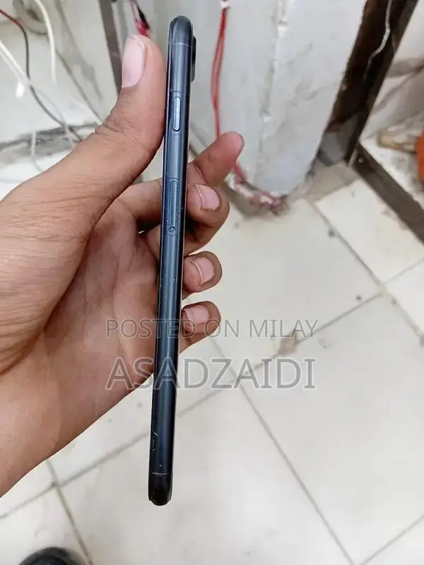 iPhone 7 Plus Smartphone with Touch ID Issue