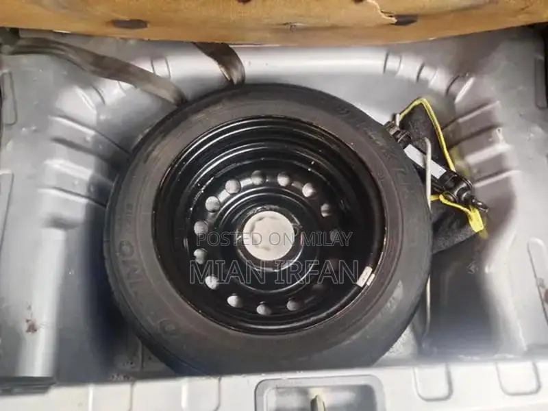 FAW V2 Sedan - Well-Maintained Second Owner Vehicle