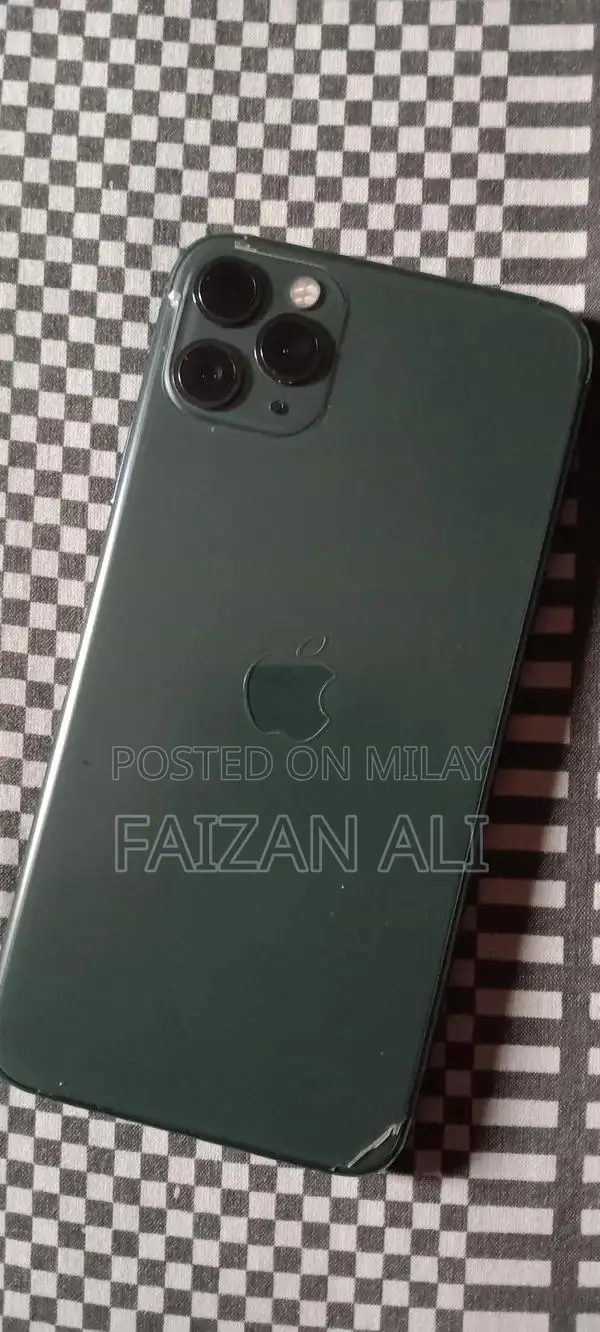 iPhone 11 Pro Max 256GB Pristine Condition LLA Model