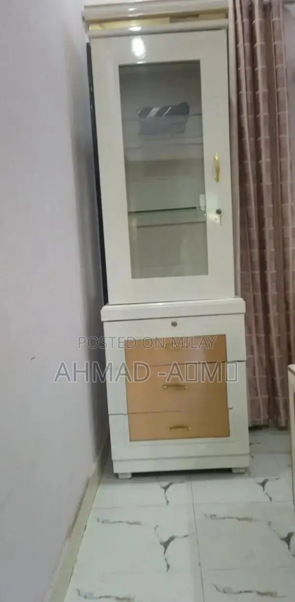 Complete Bedroom Furniture Set - Lightly Used