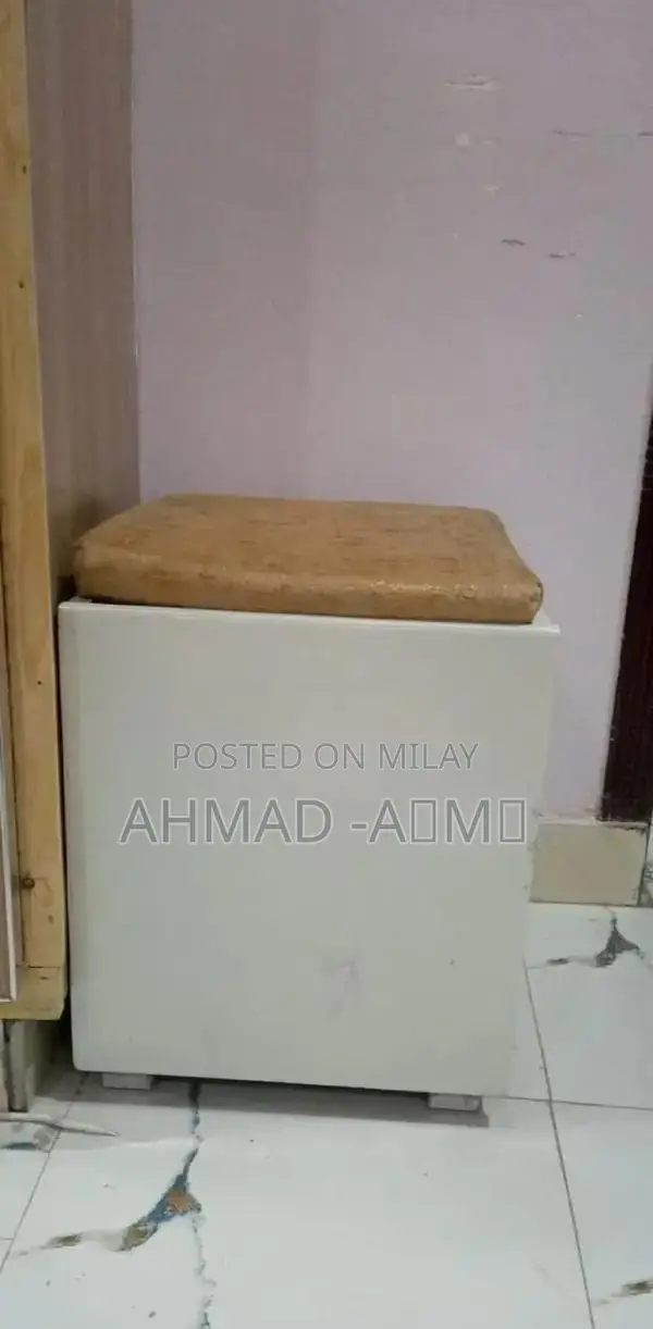 Complete Bedroom Furniture Set - Lightly Used