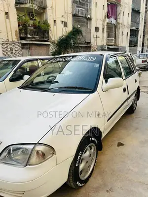 Photo - Cultus 2011 CNG Car with Modern Features