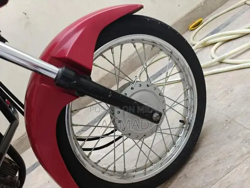 Honda Pridor Motorcycle - Excellent Condition Sports Bike