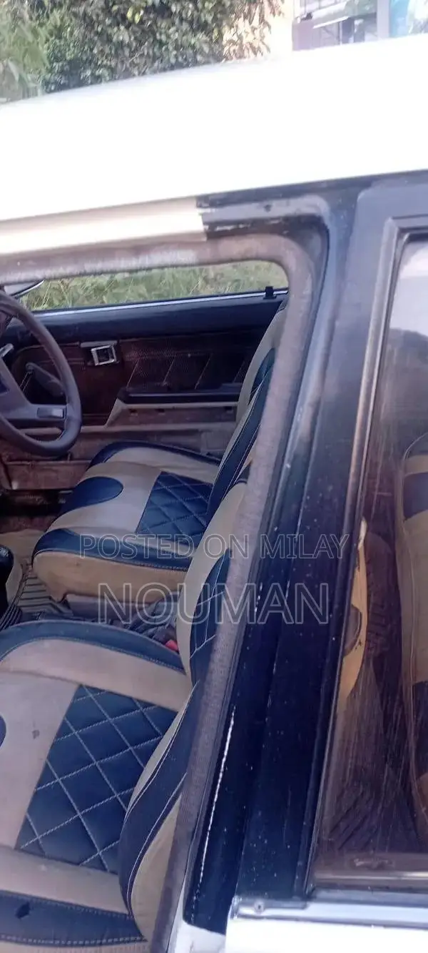 Toyota Corolla Sedan 1986-1993 Classic Compact Car