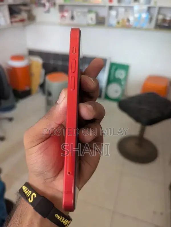 Apple iPhone 12 64GB Unlocked Smartphone - Good Condition, Face ID Dis