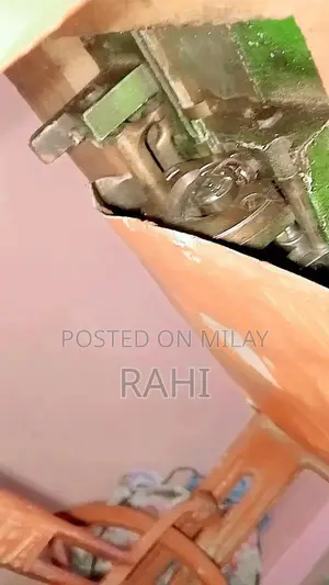 Sturdy Cast Iron Manual Sewing Machine Stand with Adjustable Height an