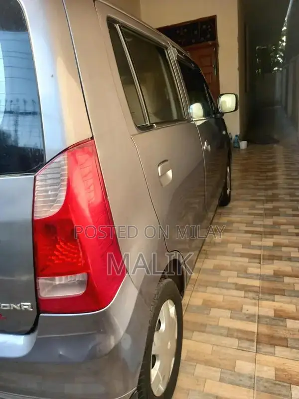 Toyota VXL Wagon: Low Mileage, Power Steering, AC, Bluetooth, New Tire