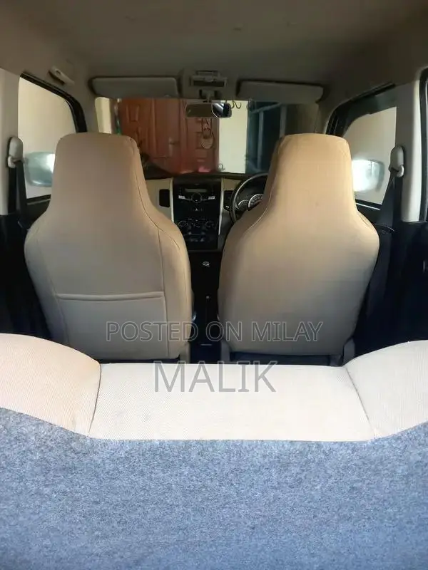 Toyota VXL Wagon: Low Mileage, Power Steering, AC, Bluetooth, New Tire