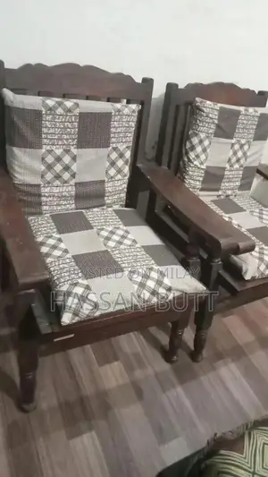 Photo - Vintage Wooden Dining Chairs with Cushions - Set of 4, Excellent Condi