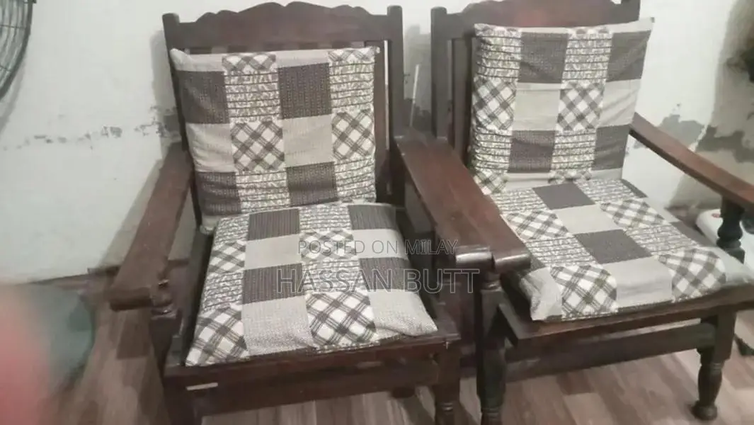 Vintage Wooden Dining Chairs with Cushions - Set of 4, Excellent Condi