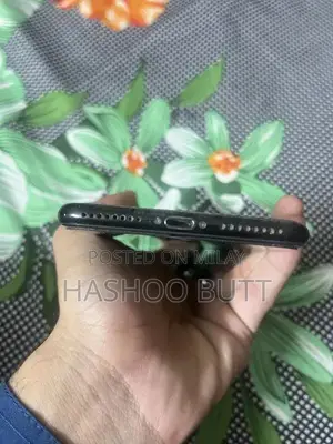 Apple iPhone 7 Plus 128GB Unlocked Smartphone, Excellent Condition