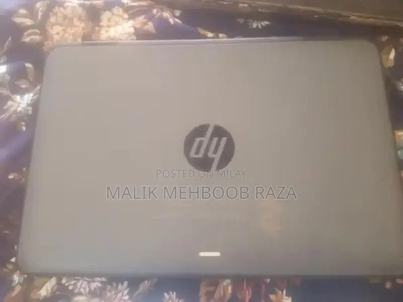 HP Laptop 14" Touchscreen, 4GB RAM, 128GB Storage, Like New Condition