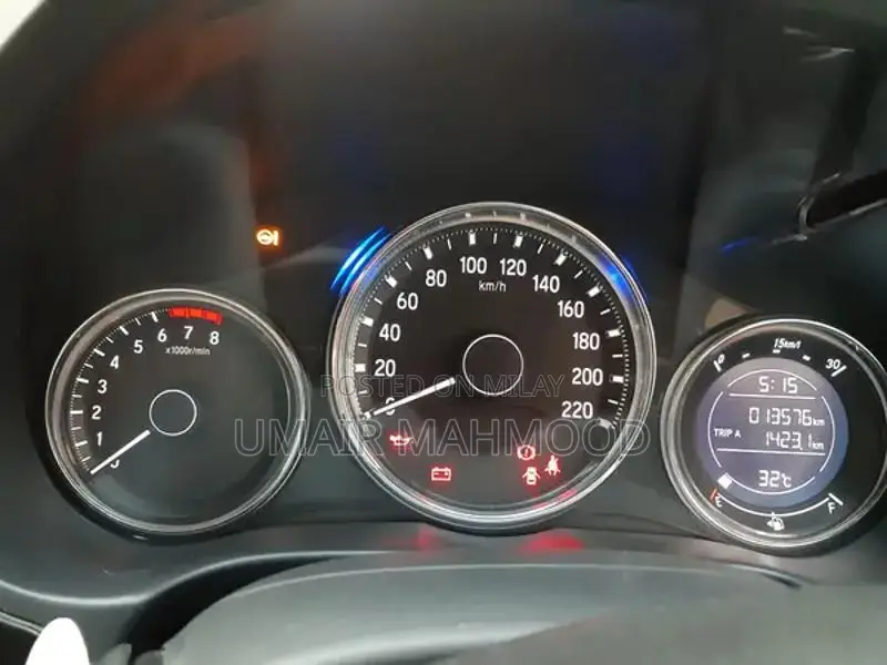 Honda City 1.2 Manual Sedan, Brand New Condition, First Owner