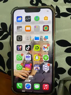 Apple iPhone 13 256GB, Excellent Condition, Full Battery Health, Face 