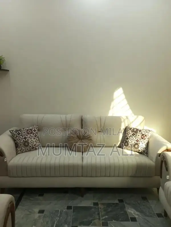 Spacious 7-Seater Sectional Sofa with Molty Foam and 10-Year Warranty