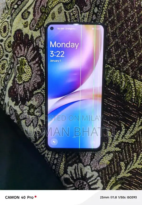 OnePlus 8T Smartphone - Partially Damaged Back Panel, Functional Condi