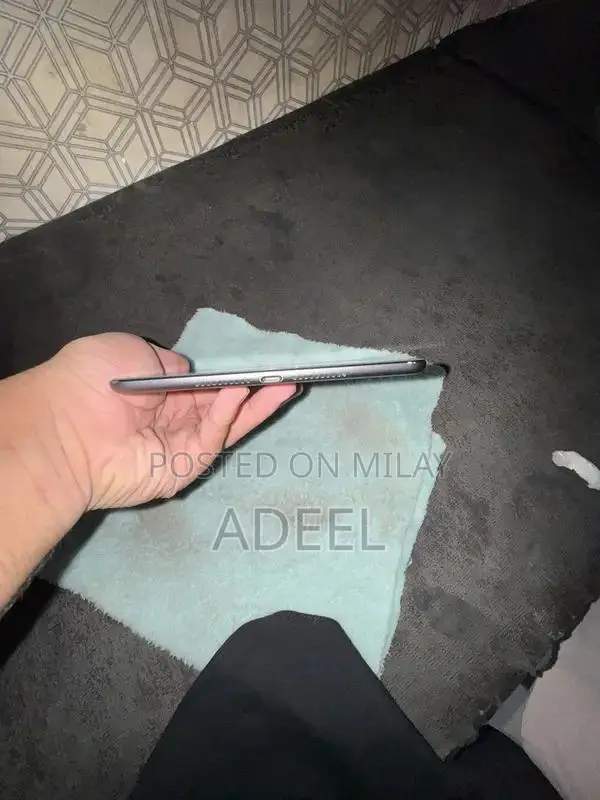 Apple iPad Mini 5 Tablet - Premium Compact Device