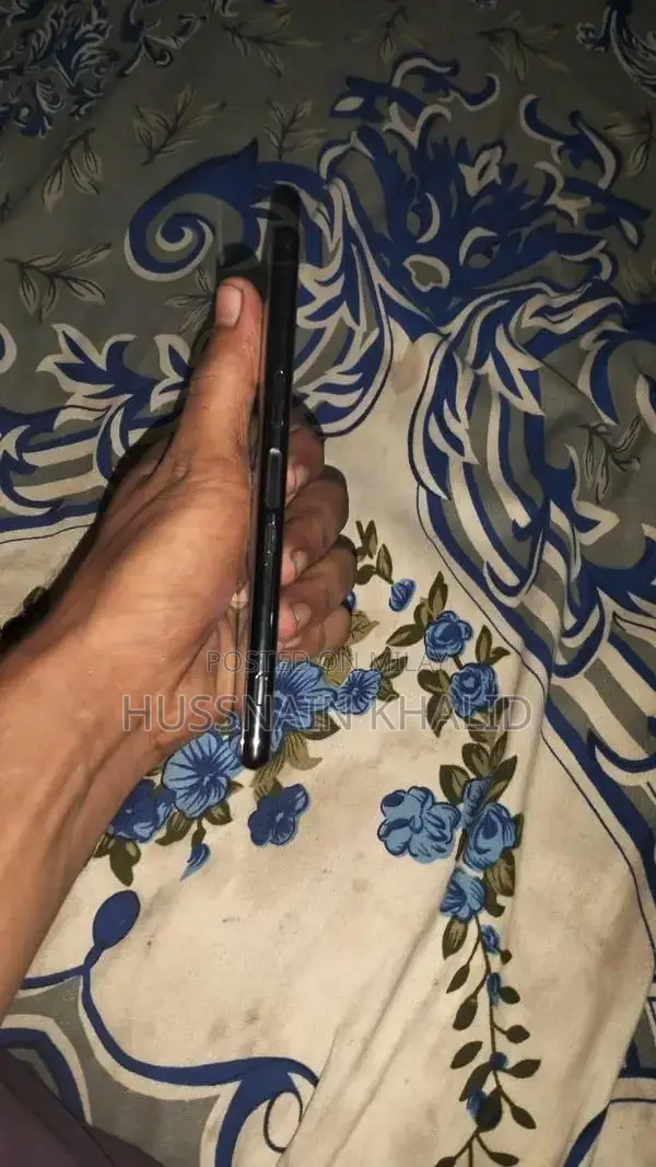 Sony Xperia 5 Smartphone - PTA Approved Mobile Device