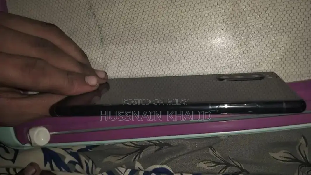 Sony Xperia 5 Smartphone - PTA Approved Mobile Device