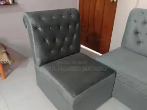 Used Kitchen Appliance Set - Clean and Functional Condition