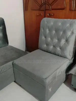 Used Kitchen Appliance Set - Clean and Functional Condition