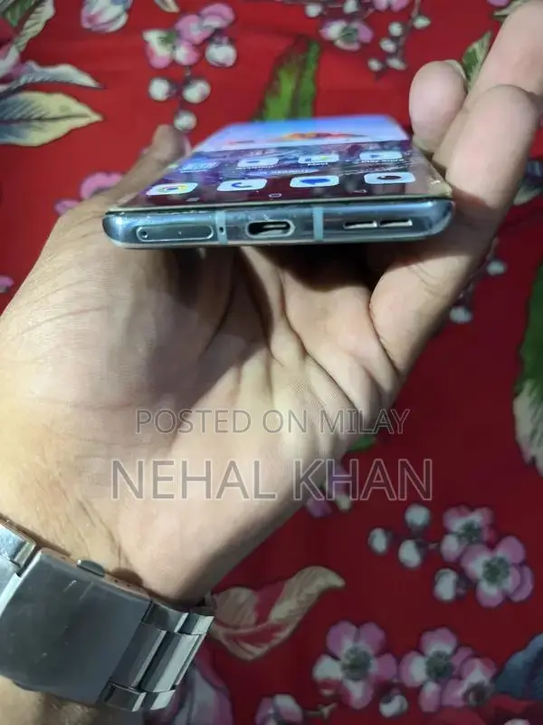 OnePlus 10 Pro Smartphone - Premium Mobile Device