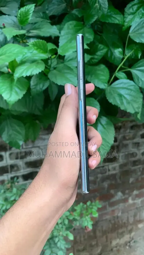 Samsung Galaxy Note 10 Plus 5G Smartphone - Dual SIM, High-Performance