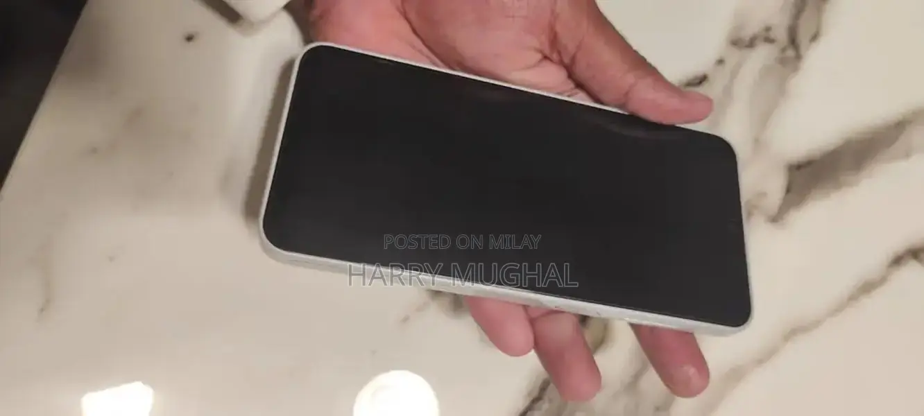 Samsung Galaxy Smartphone 8GB RAM 256GB Storage Lightly Used