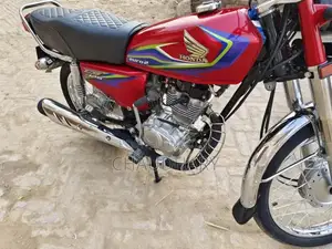 Honda CG 125 Motorcycle - Excellent Condition, Well-Maintained Vintage