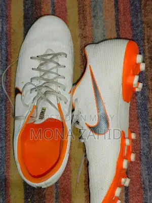 Photo - Nike Vapour 12 Football Boots - UK 10 / Euro 45, Excellent Condition