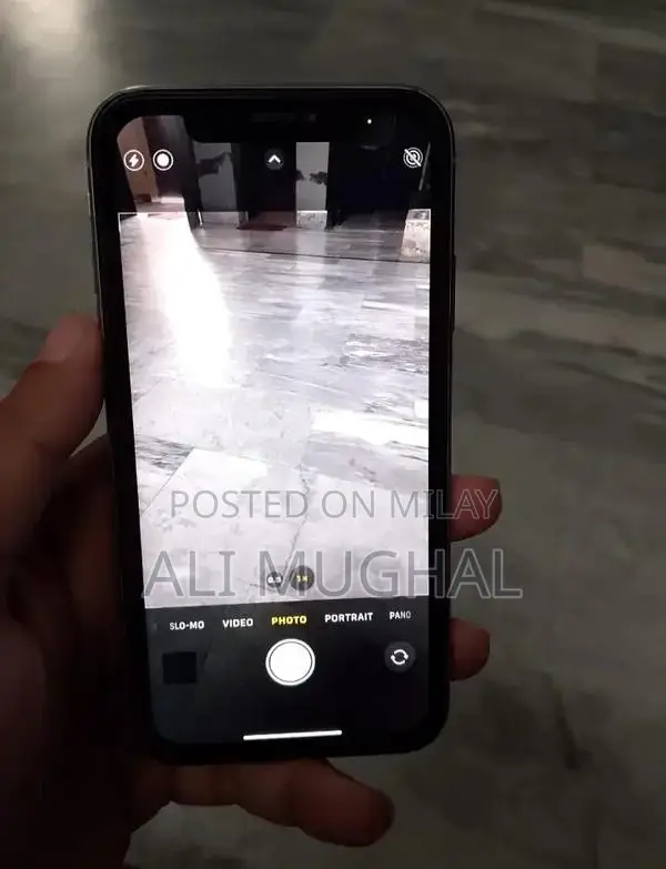 Apple iPhone 11 128GB Smartphone with Battery Replacement