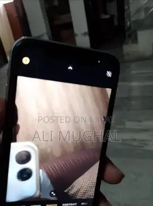 Apple iPhone 11 128GB Smartphone with Battery Replacement