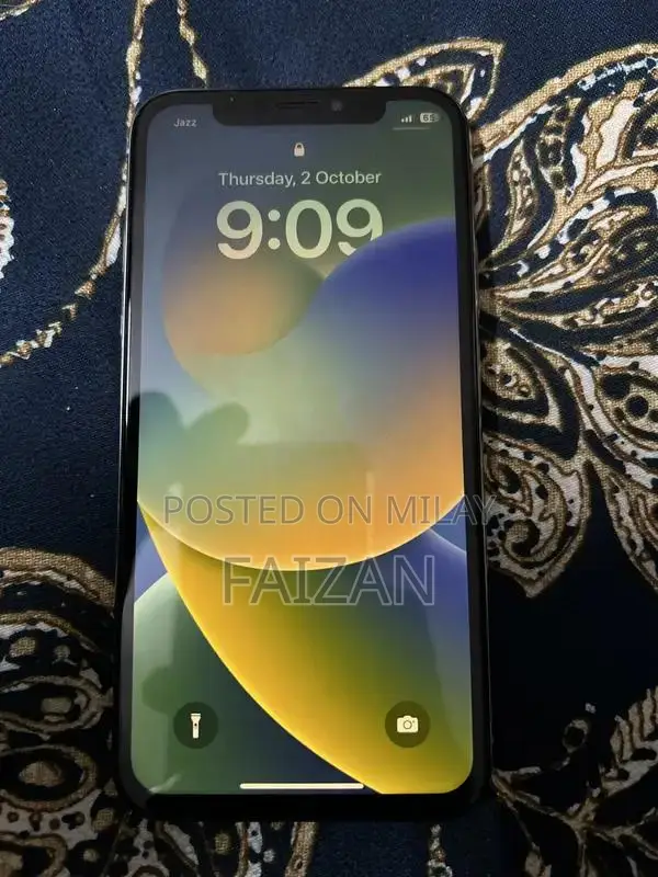 iPhone X 64GB Fully Functional Smartphone