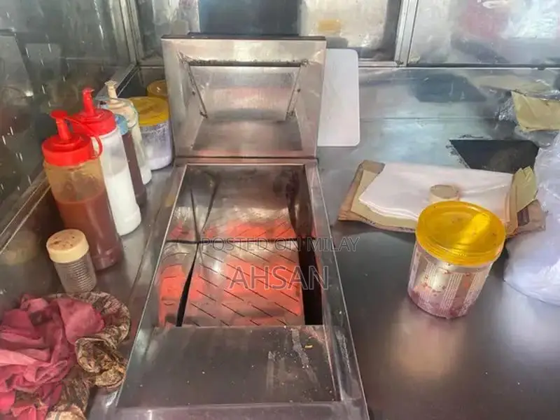 Commercial Burger and Shawarma Cooking Station with Fryer