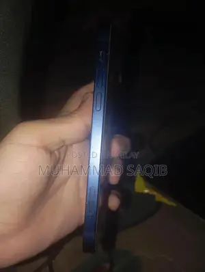 Apple Smartphone 64GB Storage Compact Device