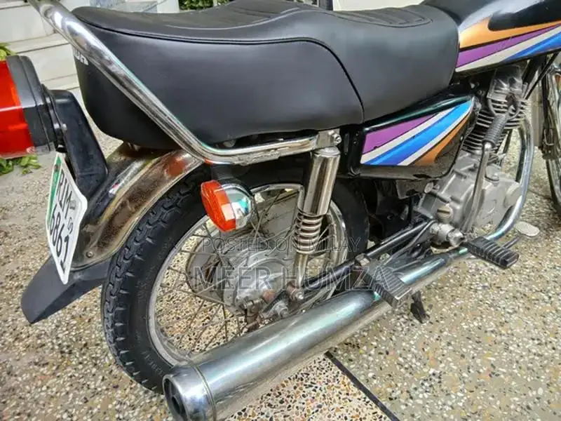 Honda CG 125 2009 Motorcycle - Single Owner, Excellent Condition