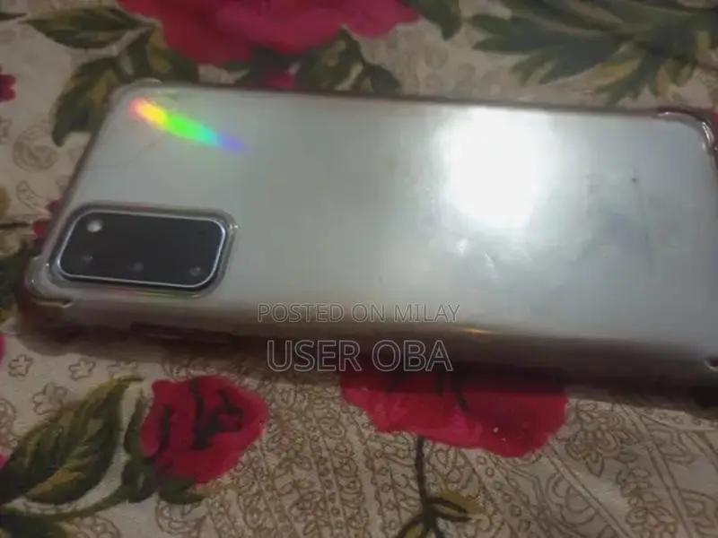 Samsung Galaxy S-Series 5G Smartphone with Minor Panel Damage