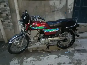 Honda CD 70 Motorcycle, 2018 Model - Well-Maintained Condition