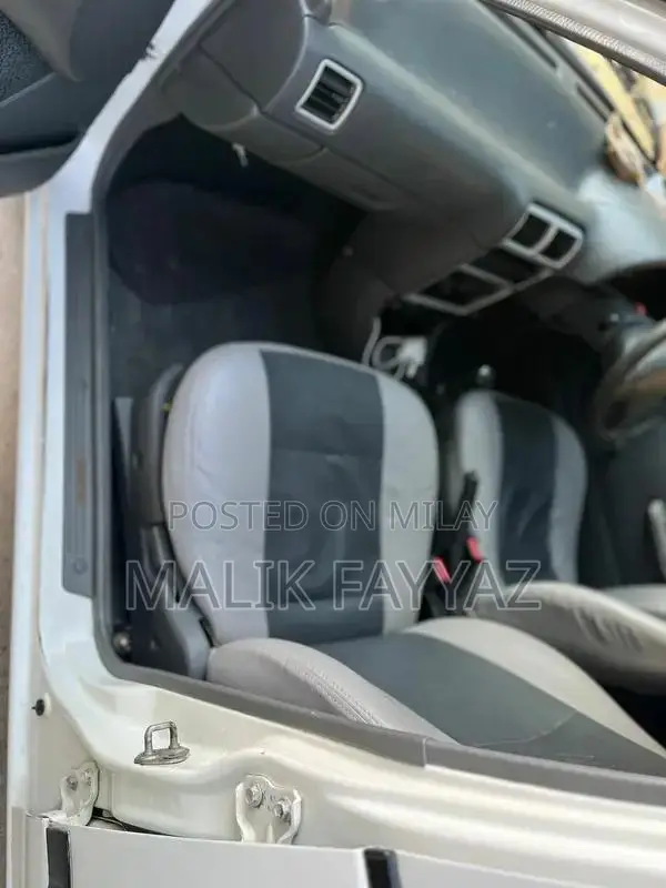 2009 Suzuki Cultus EFI Sedan - Well Maintained Low Mileage Vehicle