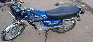 Photo - Honda CG 125 Blue Motorcycle - Classic Design