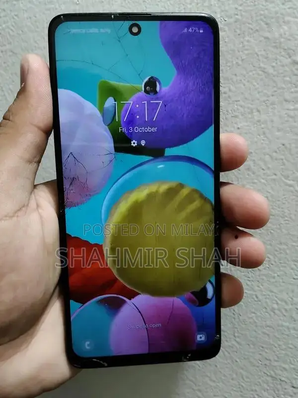 Galaxy A51 Smartphone 6GB RAM 128GB Storage