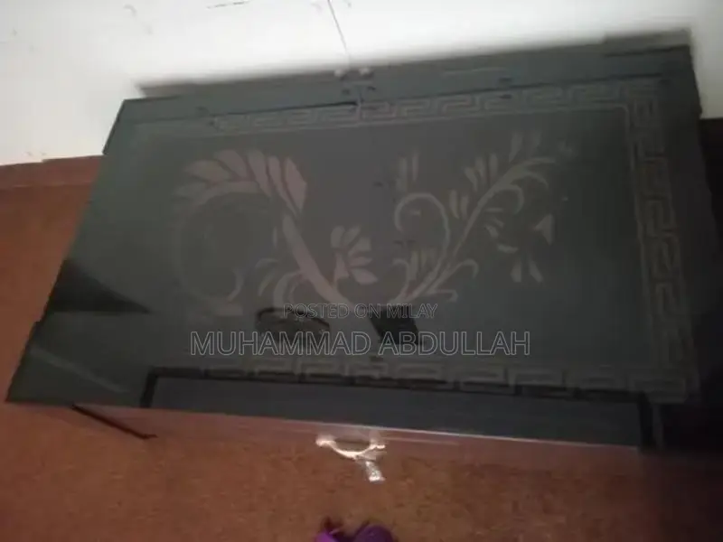 Wooden Coffee Table with Storage Drawer, Modern Living Room Furniture