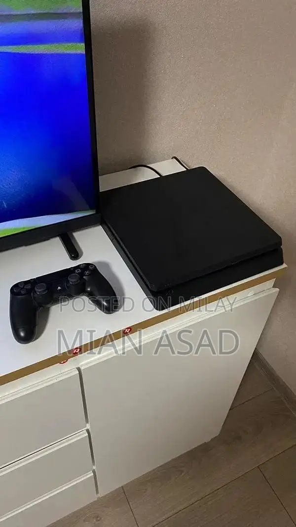 PlayStation 4 Console - For Parts or Repair, Potentially Fixable