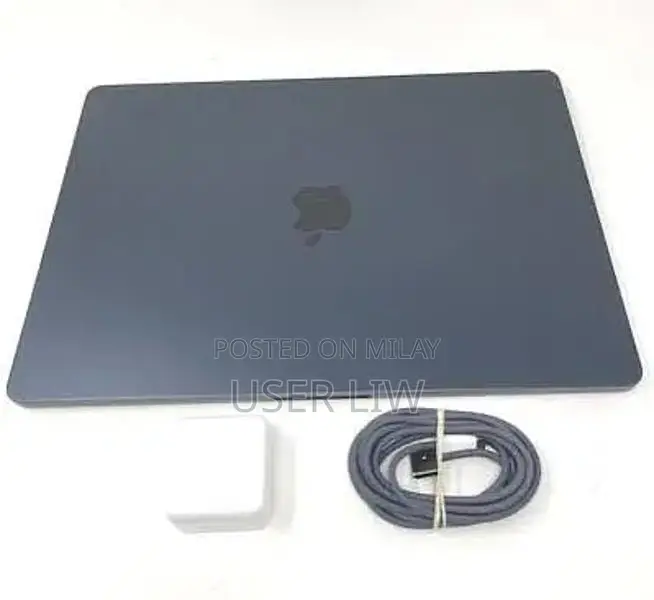 MacBook Air M4 15-inch Laptop - 24GB RAM, 512GB SSD