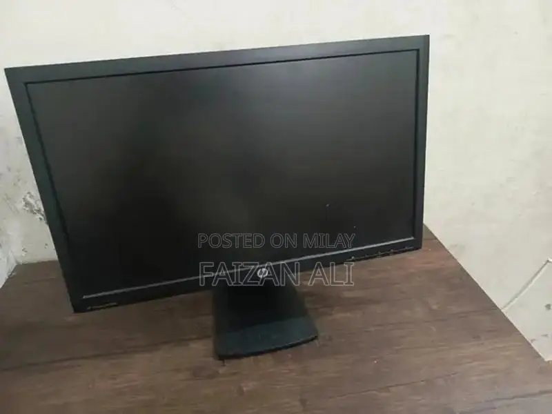 Dell 24-Inch Desktop Monitor - Good Condition