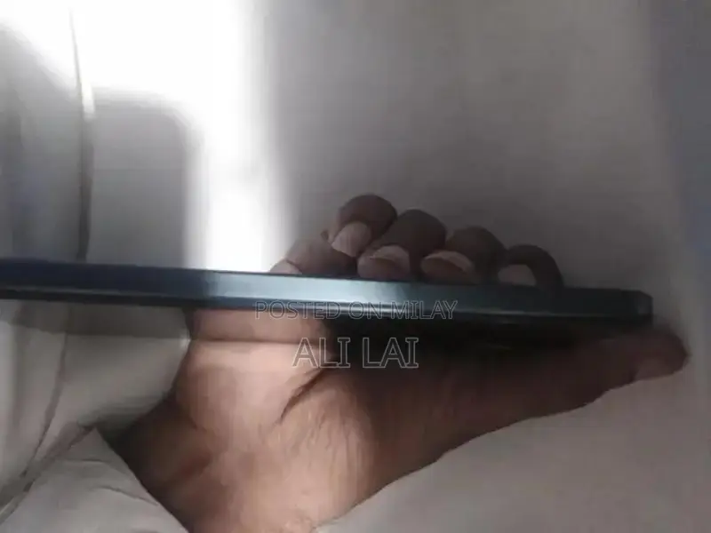 Vivo Y17s Dual SIM Smartphone with Expandable Storage