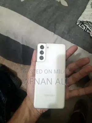 Photo - Samsung Galaxy S21 - 256GB, Excellent Condition, Minor Pixel Imperfect